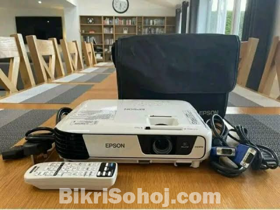 Epson projector